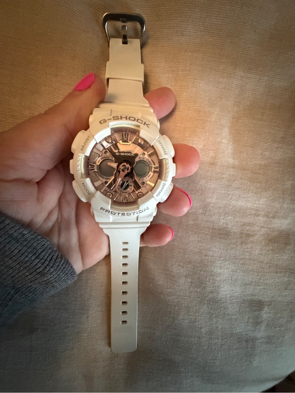 G-SHOCK White and Rose Gold Sports Watch - Durable Casual Wearable